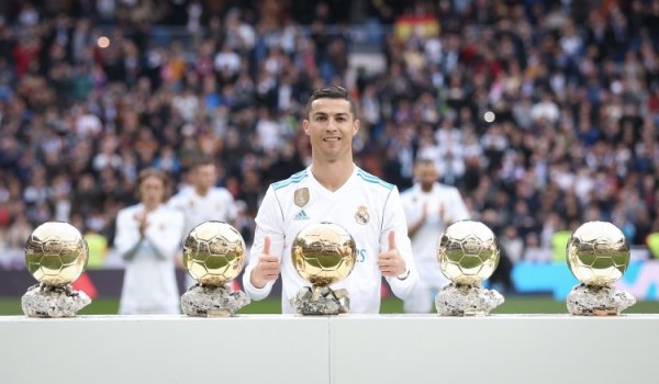 Yamal đã giành giải thưởng! Ba trong số các thẩm phán giải thưởng Copa đã từ bỏ: Ronaldo, Keegan và 