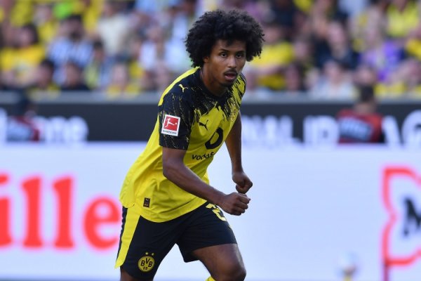 Ảnh nội dung: Dortmund gửi đề 