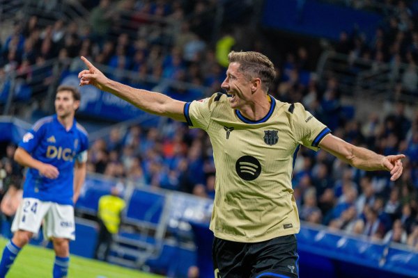 PV: Lewandowski bắt đầu chạy b