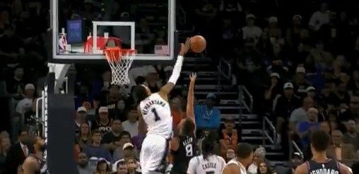 Ngăn chặn bầu trời! Grayson Al