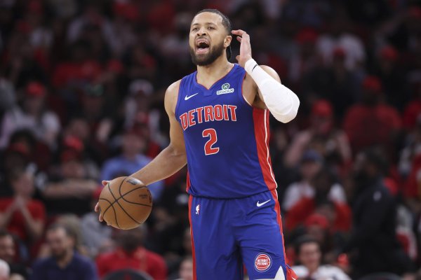 Chỉ có 2 người có ít nhất 20 đ